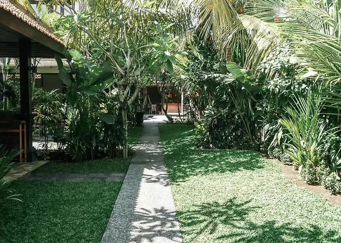 Guest house De Olas Padang Padang Bali